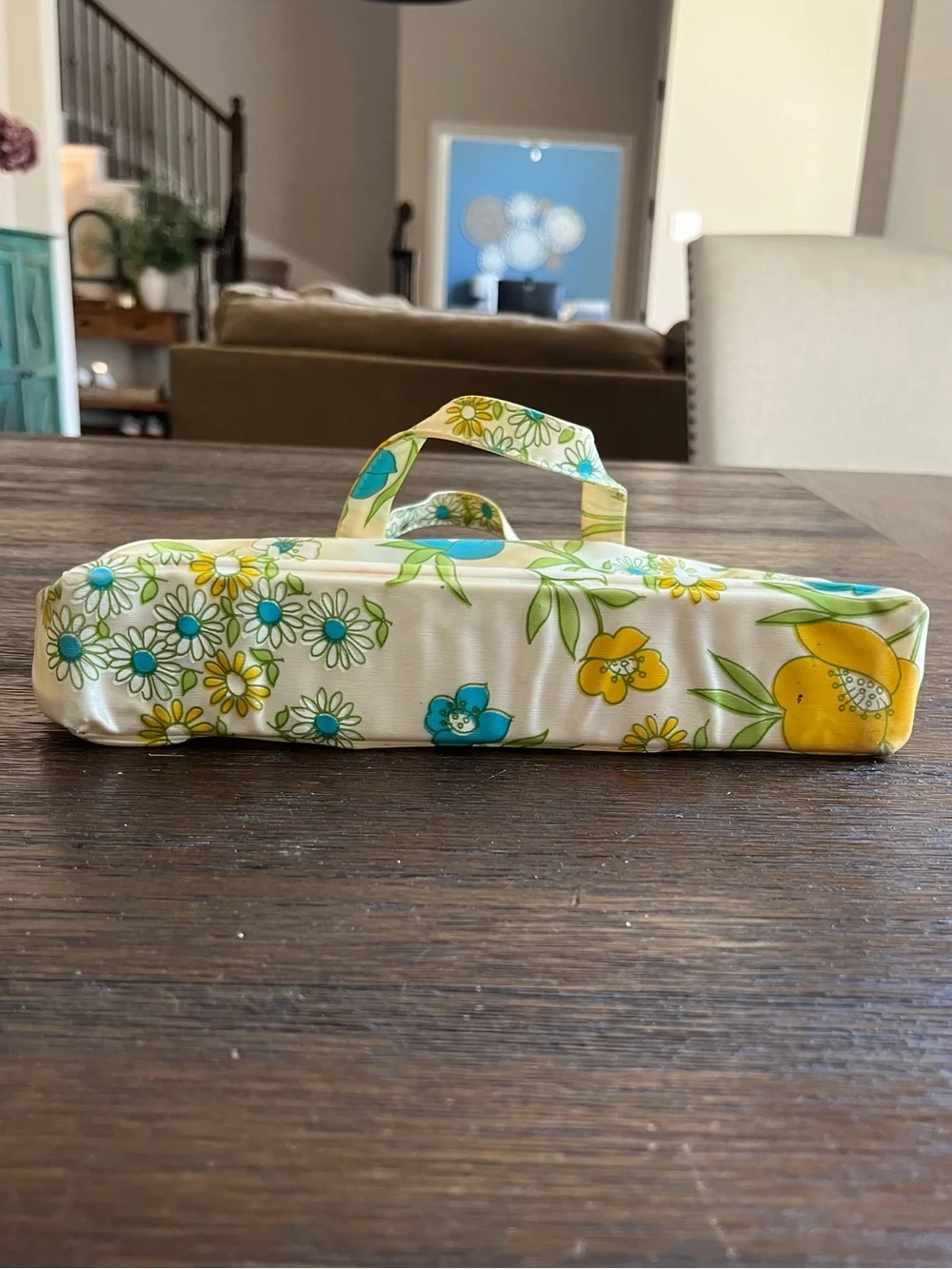 Vintage Retro Blue & Yellow Floral Makeup Travel Bag | 9-1/2”
